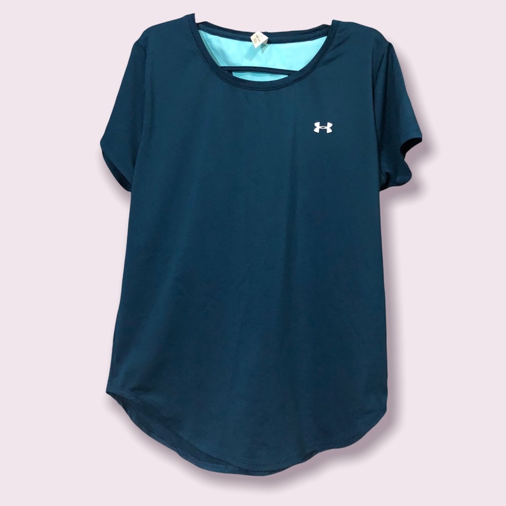 Under Armour HEAT GEAR  women’s top‎ activewear Sz SM